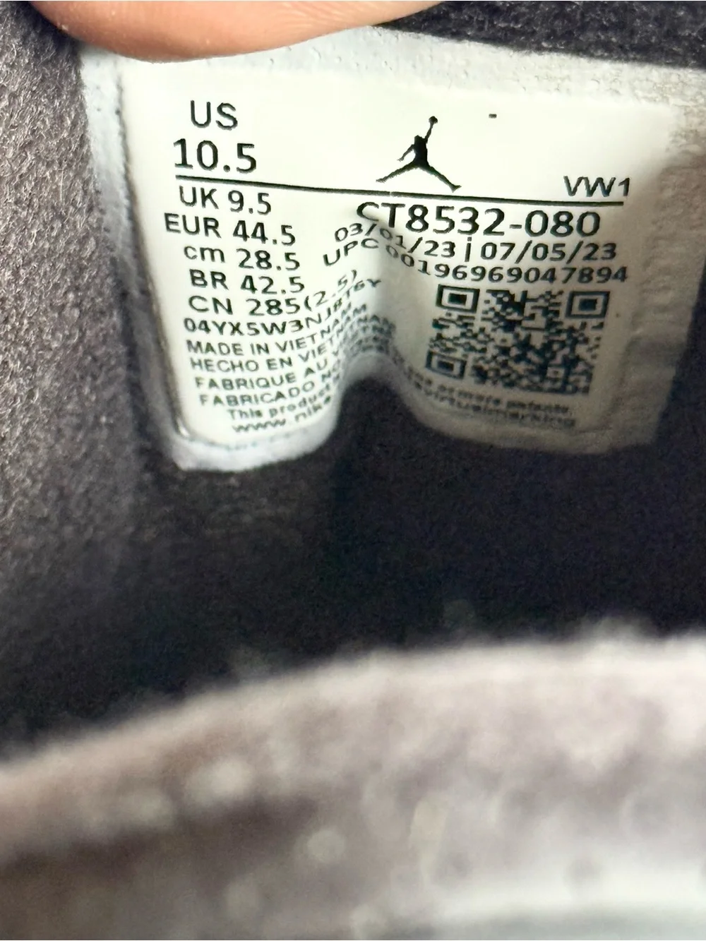 AUTHENTIC Jordan 3 Retro Fear Pack size 10.5 CT8532-080 2023 PRE-OWNED